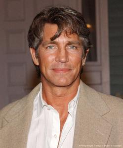 eric roberts net worth
